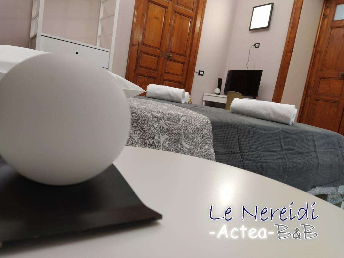Le Nereidi B&B Acireale Centro Exteriör bild