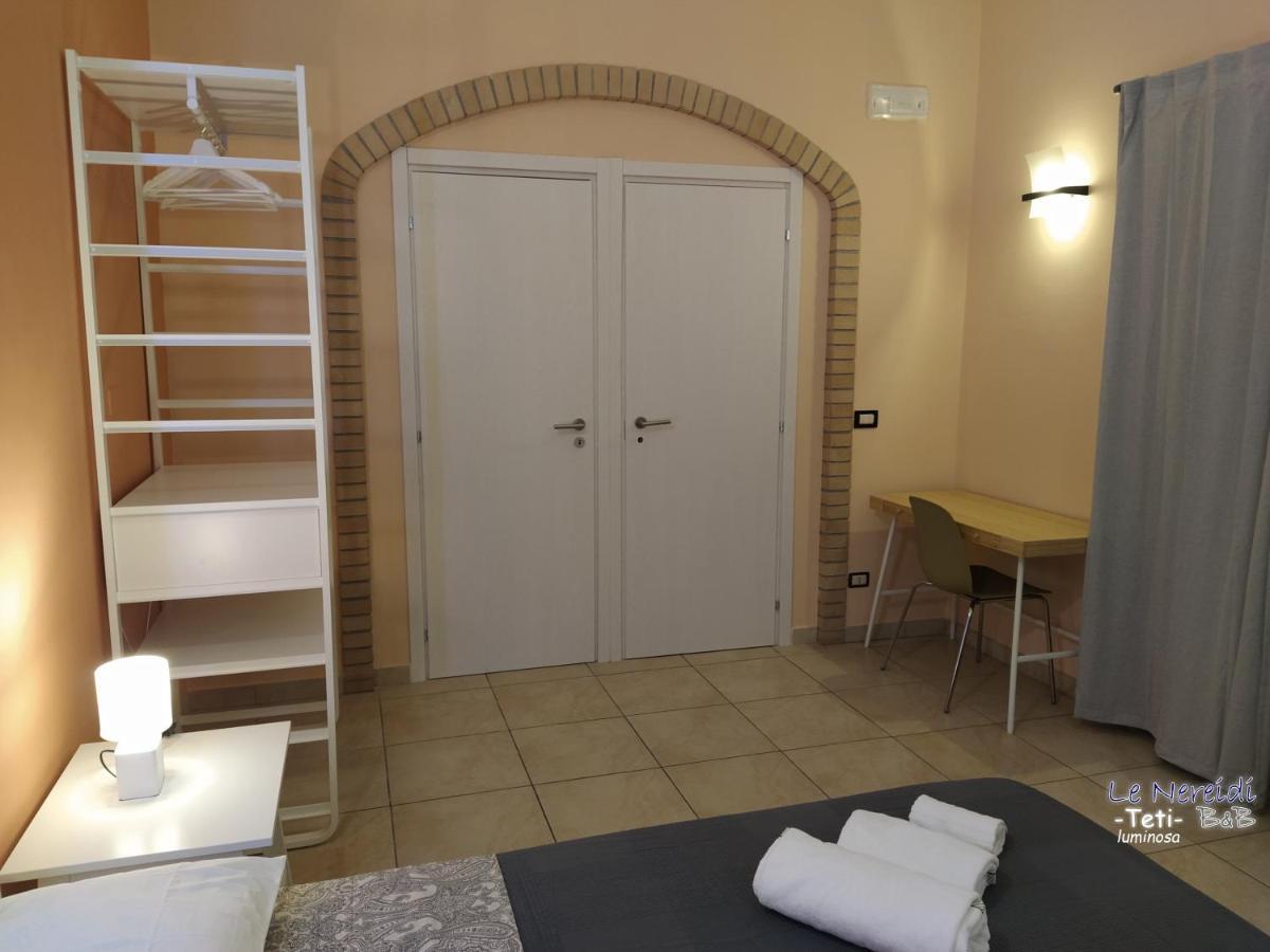 Le Nereidi B&B Acireale Centro Exteriör bild