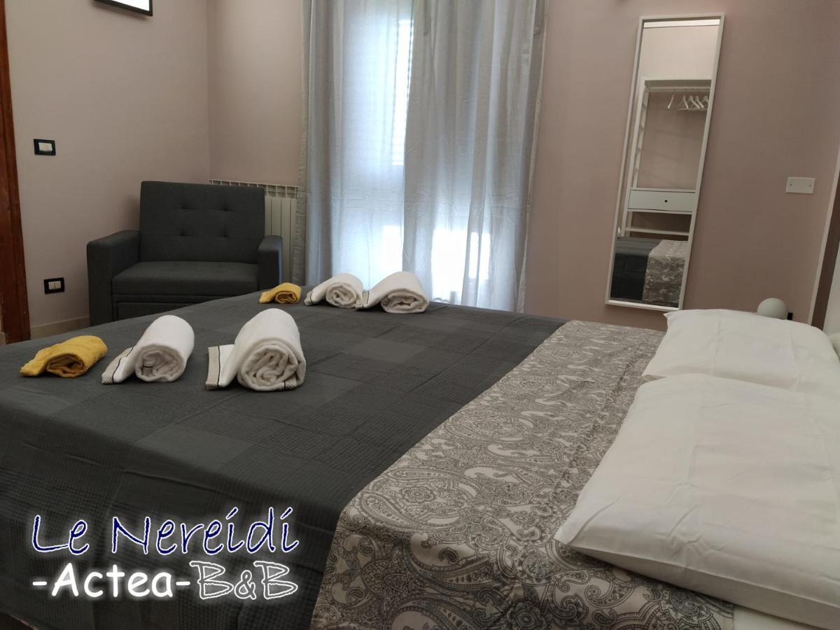 Le Nereidi B&B Acireale Centro Exteriör bild